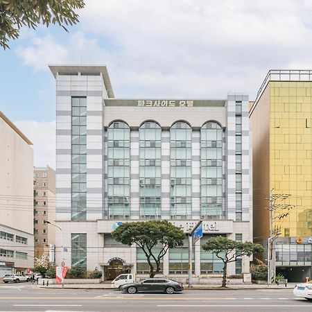 Jeju Parkside Tourist Hotel Extérieur photo